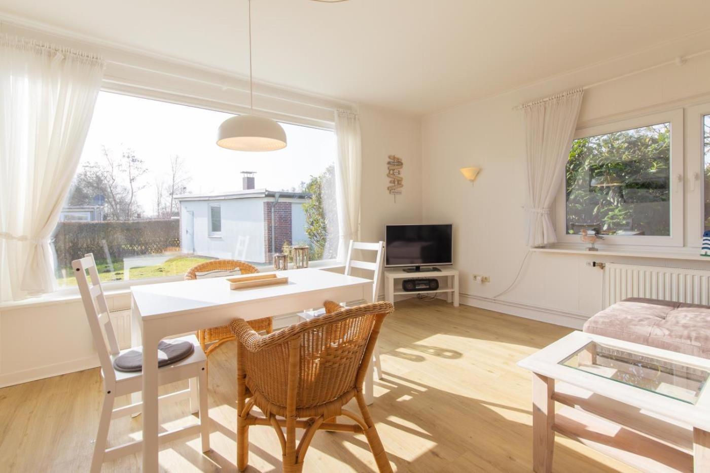 Ferienhaus Kleeblatt 5 - Zentrale, Ruhige Lage Mit Garten Und Terrasse Scharbeutz Exterior photo